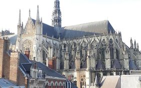 Maison Au Pied De La Cathedrale Amiens Centre